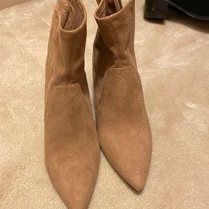 Beautiful classic suede booties